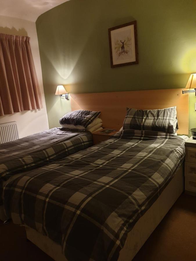The Shady Oak Country Inn Taxal 외부 사진