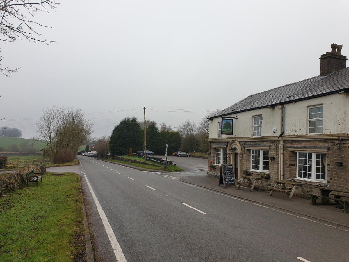 The Shady Oak Country Inn Taxal 외부 사진