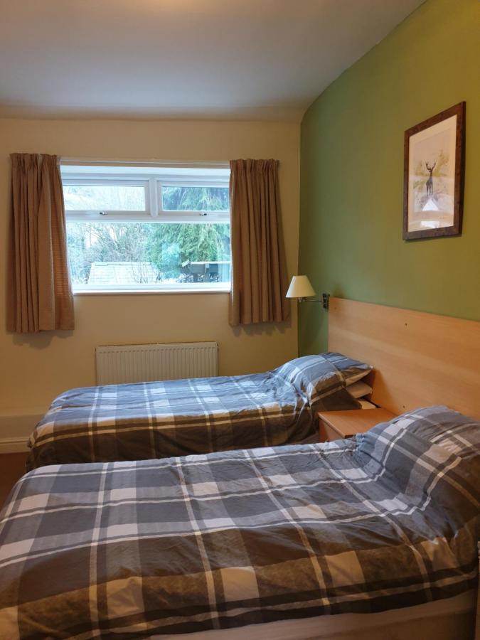 The Shady Oak Country Inn Taxal 외부 사진