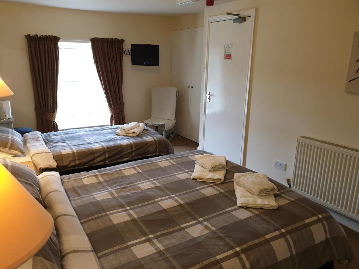 The Shady Oak Country Inn Taxal 외부 사진