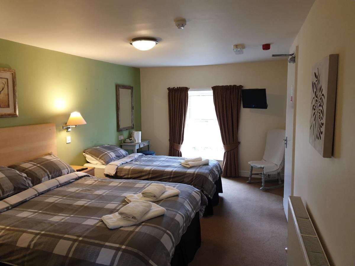 The Shady Oak Country Inn Taxal 외부 사진